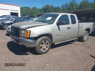 2007 GMC Sierra 1500 SL z VIN 1GTEC19C57Z613978, wystawiony jako IAAI lot #42330992 z przebiegiem 270 600 mil mil oraz . Historia ofert i sprzedaży dostępna na DreamBid. Obrazek 18.