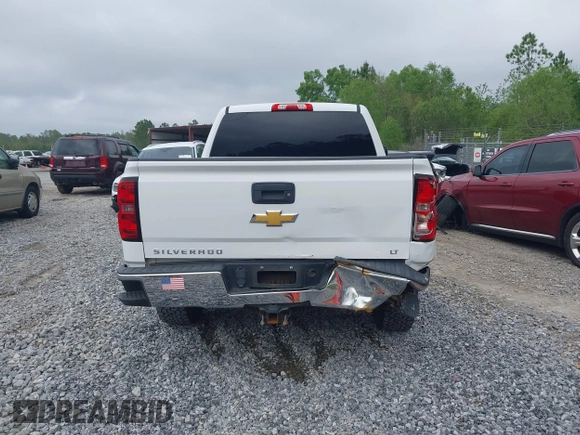 2015 Chevrolet Silverado 1500 LT with VIN 3GCUKREC1FG465118, listed as a IAAI auction lot 41864753 with 290,367 mi miles. Bid and sale history available at carsss.com. Image 16.