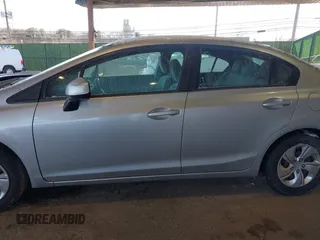 2013 Honda Civic LX z VIN 19XFB2F5XDE243749, wystawiony jako IAAI lot #41252330 z przebiegiem 85 879 mil mil oraz . Historia ofert i sprzedaży dostępna na DreamBid. Obrazek 15.