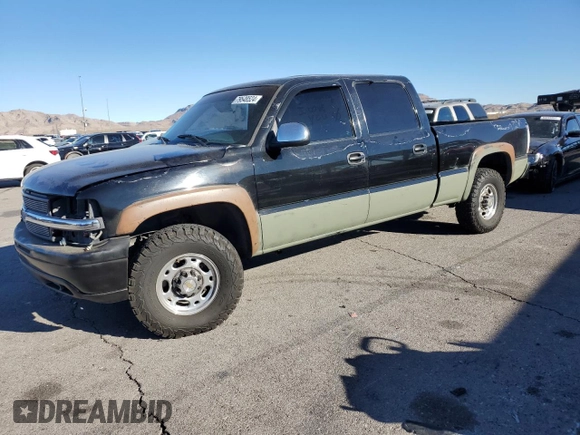 2001 Chevrolet Silverado 1500HD LS z VIN 1GCGC13U11F200328, wystawiony jako Copart lot #79548524 z przebiegiem 225 971 mil mil oraz Szkoda całkowita • Salvage title. Historia ofert i sprzedaży dostępna na DreamBid. Obrazek 1.