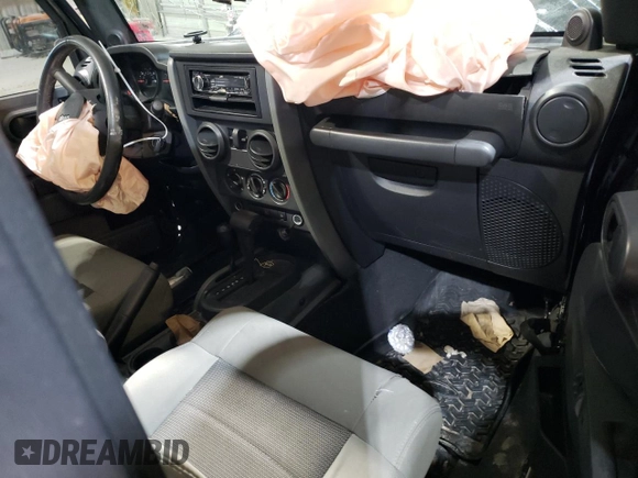 2008 Jeep Wrangler X with VIN 1J4FA24168L618711, listed as a Copart auction lot 48112525 with Not Provided miles and Salvage Title. Bid and sale history available at DreamBid. Image 8.