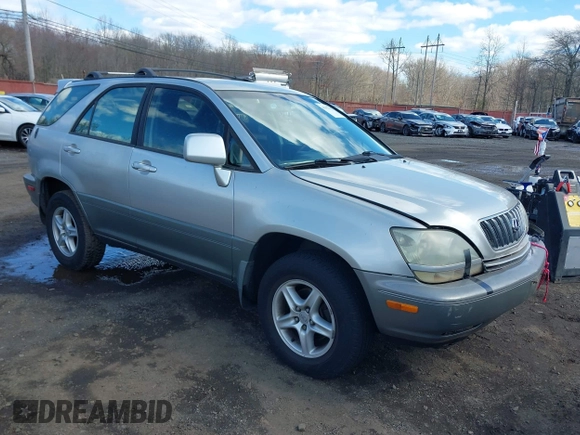 2001 Lexus RX 300 with VIN JTJHF10U010226631, listed as a IAAI auction lot 41952752 with 64,405 mi miles. Bid and sale history available at carsss.com. Image 1.