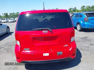2015 Scion xB with VIN JTLZE4FE1FJ068026, listed as a IAAI auction lot 42041590 with 120,686 mi miles. Bid and sale history available at carsss.com. Image 17.
