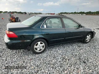 1998 Honda Accord EX z VIN 1HGCG6674WA072968, wystawiony jako Copart lot #58335875 z przebiegiem 85 743 mil mil oraz Szkoda całkowita • Salvage title. Historia ofert i sprzedaży dostępna na DreamBid. Obrazek 3.