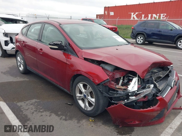 2014 Ford Focus SE z VIN 1FADP3K26EL326345, wystawiony jako IAAI lot #42292956 z przebiegiem 121 369 mil mil oraz . Historia ofert i sprzedaży dostępna na DreamBid. Obrazek 1.