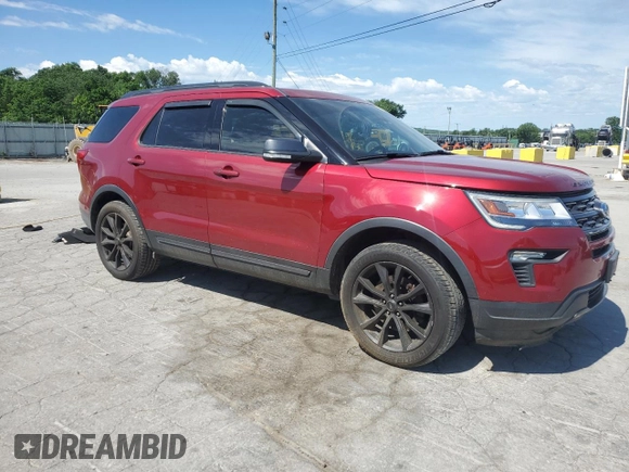 2019 Ford Explorer XLT z VIN 1FM5K8DH7KGA66873, wystawiony jako Copart lot #57349165 z przebiegiem 96 464 mil mil oraz Szkoda całkowita • Salvage title. Historia ofert i sprzedaży dostępna na DreamBid. Obrazek 4.