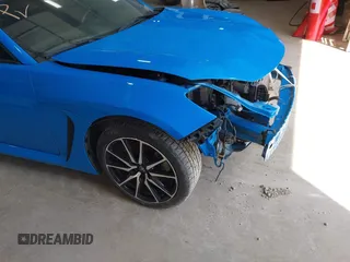 2022 Toyota 86 z VIN JF1ZNBC11N8756315, wystawiony jako IAAI lot #41431453 z przebiegiem 30 560 mil mil oraz . Historia ofert i sprzedaży dostępna na DreamBid. Obrazek 18.