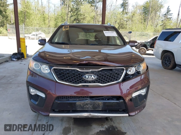 2011 Kia Sorento SX with VIN 5XYKWDA23BG120760, listed as a IAAI auction lot 42111403 with 119,666 mi miles. Bid and sale history available at carsss.com. Image 13.