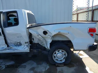 2013 Ford F-150 XL with VIN 1FTFX1CF5DKG33969, listed as a IAAI auction lot 41139310 with 180,330 mi miles and . Bid and sale history available at DreamBid. Image 17.
