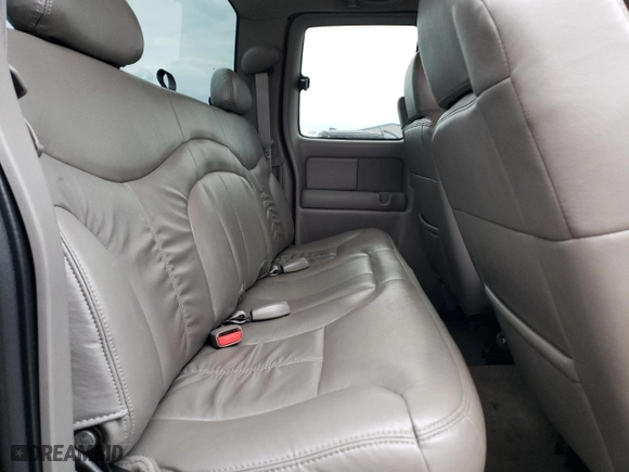 2002 GMC Sierra 1500 SLE with VIN 2GTEC19T621170709, listed as a Copart auction lot 85997764 with 134,991 mi miles and Salvage Title. Bid and sale history available at carsss.com. Image 11.