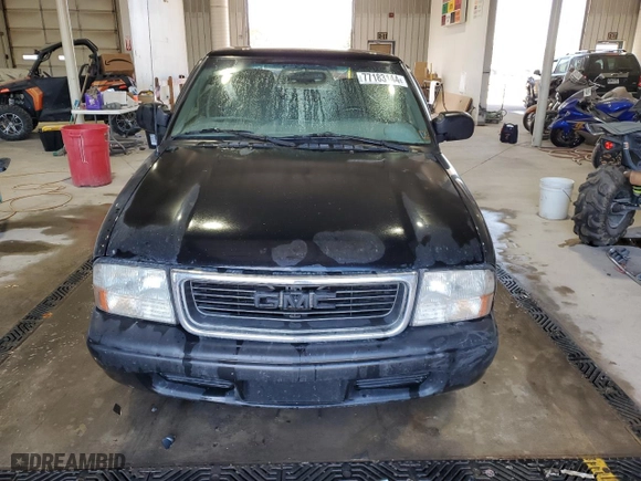 2002 GMC Sonoma SLS with VIN 1GTCS19W728165469, listed as a Copart auction lot 77183144 with 175,428 mi miles and Salvage Title. Bid and sale history available at carsss.com. Image 5.