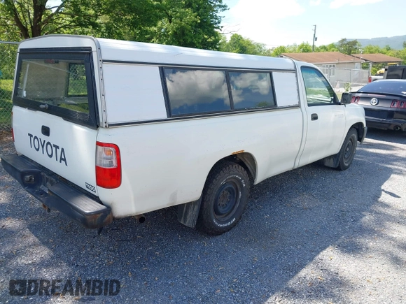 1996 Toyota T100 with VIN JT4JM11D3T0017234, listed as a IAAI auction lot 42193196 with 224,764 mi miles and . Bid and sale history available at DreamBid. Image 4.