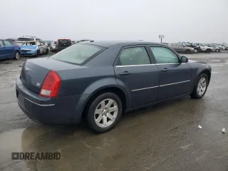 2007 Chrysler 300 Signature with VIN 2C3KA53G07H731193, listed as a Copart auction lot 86184104 with 200,268 mi miles and Clean Title. Bid and sale history available at carsss.com. Image 3.