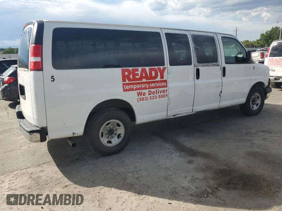 2016 Chevrolet Express Passenger LT with VIN 1GAZGPFG5G1270709, listed as a Copart auction lot 64763585 with 155,425 mi miles and Clean title. Bid and sale history available at DreamBid. Image 3.