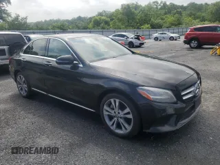 2019 Mercedes-Benz C 300 with VIN 55SWF8EB2KU303821, listed as a Copart auction lot 63226775 with 74,256 mi miles and Clean title. Bid and sale history available at DreamBid. Image 4.