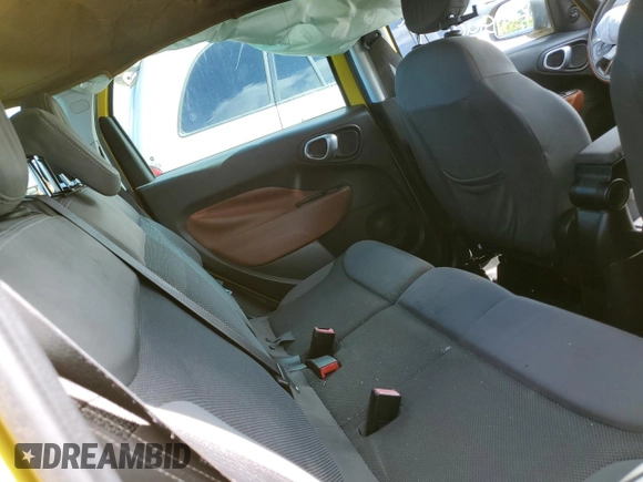 2015 FIAT 500L Urbana Trekking with VIN ZFBCFADH0FZ031337, listed as a Copart auction lot 54044874 with 0 mi miles and Non Repairable. Bid and sale history available at carsss.com. Image 10.
