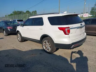 2017 Ford Explorer XLT с VIN 1FM5K8D82HGA74095, выставлен на аукционе IAAI как лот 42530488 с пробегом 136 822 миль миль и . История ставок и продаж доступна на DreamBid. Изображение 3.
