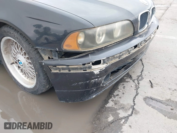 2001 BMW 5 Series 525iA with VIN WBADT43451GX20026, listed as a IAAI auction lot 41490075 with 141,700 mi miles. Bid and sale history available at carsss.com. Image 6.