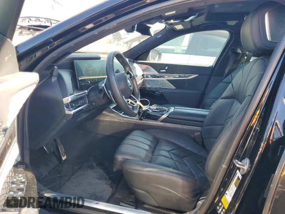 2023 BMW 7 Series 760i xDrive with VIN WBA33EJ02PCL89231, listed as a Copart auction lot 44791555 with 8,156 mi miles and Salvage title. Bid and sale history available at DreamBid. Image 7.