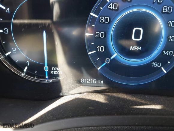 2019 Cadillac Escalade Luxury with VIN 1GYS4BKJ7KR273167, listed as a IAAI auction lot 41206905 with 81,216 mi miles. Bid and sale history available at carsss.com. Image 16.