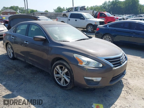 2013 Nissan Altima SV with VIN 1N4AL3AP9DC912306, listed as a IAAI auction lot 42547455 with 184,854 mi miles and . Bid and sale history available at DreamBid. Image 1.