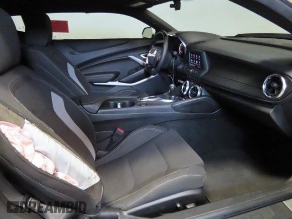 2023 Chevrolet Camaro 1LT z VIN 1G1FA1RS8P0159207, wystawiony jako Copart lot #55298015 z przebiegiem 11 987 mil mil oraz Szkoda całkowita • Salvage title. Historia ofert i sprzedaży dostępna na DreamBid. Obrazek 5.