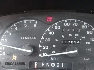 2001 Ford Explorer XLT с VIN 1FMZU73E11ZA03915, выставлен на аукционе IAAI как лот 42104076 с пробегом 117 034 миль миль и . История ставок и продаж доступна на DreamBid. Изображение 16.