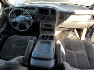 2003 Chevrolet Silverado 1500 with VIN 2GCEC19T131200006, listed as a Copart auction lot 50633925 with Not Provided miles and Salvage Title. Bid and sale history available at DreamBid. Image 8.
