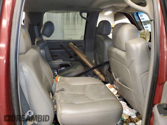 2005 GMC Yukon XL SLE with VIN 1GKEC16Z45J264255, listed as a Copart auction lot 84785944 with Not Provided miles and Salvage Title. Bid and sale history available at DreamBid. Image 11.