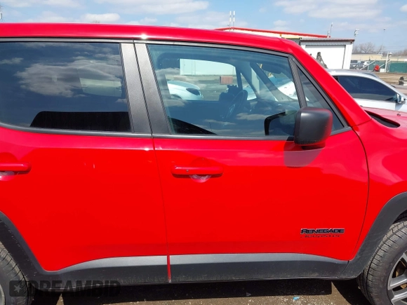 2021 Jeep Renegade Upland Edition with VIN ZACNJDAB8MPM25697, listed as a IAAI auction lot 41857417 with 62,655 mi miles. Bid and sale history available at carsss.com. Image 14.