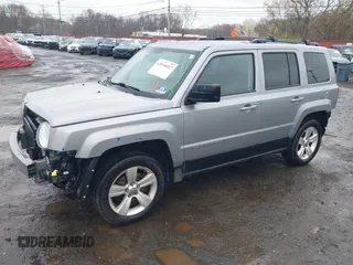 2015 Jeep Patriot High Altitude with VIN 1C4NJRFB2FD292056, listed as a IAAI auction lot 42016017 with 80,462 mi miles and . Bid and sale history available at carsss.com. Image 19.