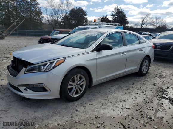 2015 Hyundai Sonata 2.4L SE with VIN 5NPE24AF4FH236902, listed as a Copart auction lot 48962815 with 112,957 mi miles and Salvage Title. Bid and sale history available at carsss.com. Image 1.