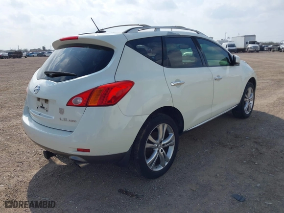 2009 Nissan Murano SL with VIN JN8AZ18W79W144751, listed as a IAAI auction lot 41511798 with 141,730 mi miles. Bid and sale history available at carsss.com. Image 4.