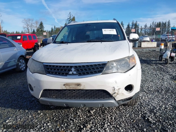 2009 Mitsubishi Outlander XLS with VIN JA4MT41X39Z015171, listed as a IAAI auction lot 41774842 with 262,186 mi miles. Bid and sale history available at carsss.com. Image 12.