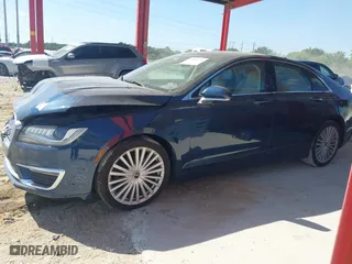 2017 Lincoln MKZ Reserve with VIN 3LN6L5F95HR602243, listed as a IAAI auction lot 41804176 with 35,555 mi miles. Bid and sale history available at carsss.com. Image 14.