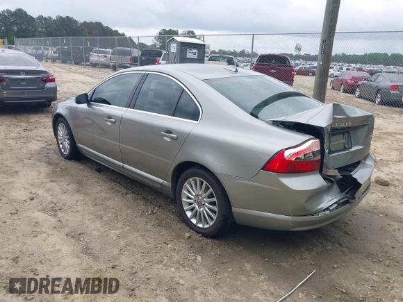 2008 Volvo S80 3.2L с VIN YV1AS982181048678, выставлен на аукционе IAAI как лот 42144272 с пробегом 208 018 миль миль и . История ставок и продаж доступна на DreamBid. Изображение 3.