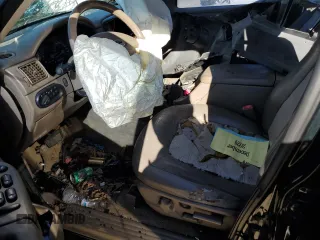 2003 Ford Explorer Eddie Bauer z VIN 1FMZU74W93ZB44676, wystawiony jako Copart lot #51858275 z przebiegiem Nie podano mil oraz Szkoda całkowita • Salvage title. Historia ofert i sprzedaży dostępna na DreamBid. Obrazek 7.