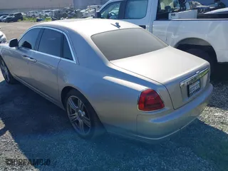 2017 Rolls-Royce Ghost with VIN SCA664S54HUX54040, listed as a IAAI auction lot 41559707 with 43,073 mi miles. Bid and sale history available at carsss.com. Image 3.