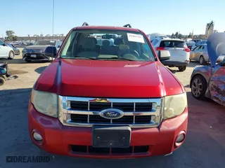 2008 Ford Escape XLT with VIN 1FMCU03138KB98896, listed as a IAAI auction lot 41845243 with 217,738 mi miles. Bid and sale history available at carsss.com. Image 12.