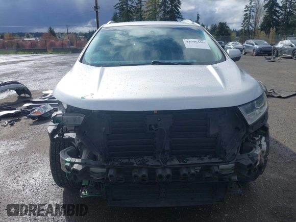 2015 Ford Edge Titanium with VIN 2FMTK4K95FBB10331, listed as a IAAI auction lot 41990356 with 121,337 mi miles. Bid and sale history available at carsss.com. Image 13.