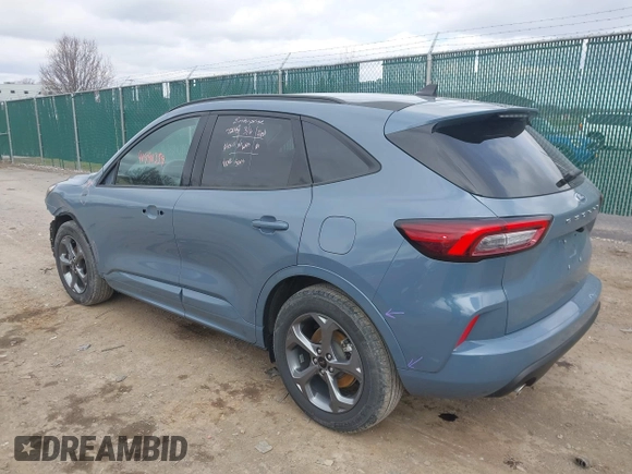 2024 Ford Escape ST-Line with VIN 1FMCU0MN2RUA60323, listed as a IAAI auction lot 41991359 with 24,695 mi miles and . Bid and sale history available at DreamBid. Image 3.