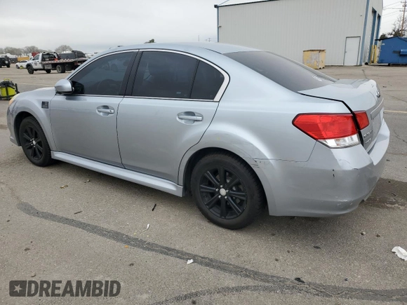 2012 Subaru Legacy Premium z VIN 4S3BMAC63C1015433, wystawiony jako Copart lot #50914025 z przebiegiem 135 944 mil mil oraz Szkoda całkowita • Salvage title. Historia ofert i sprzedaży dostępna na DreamBid. Obrazek 2.
