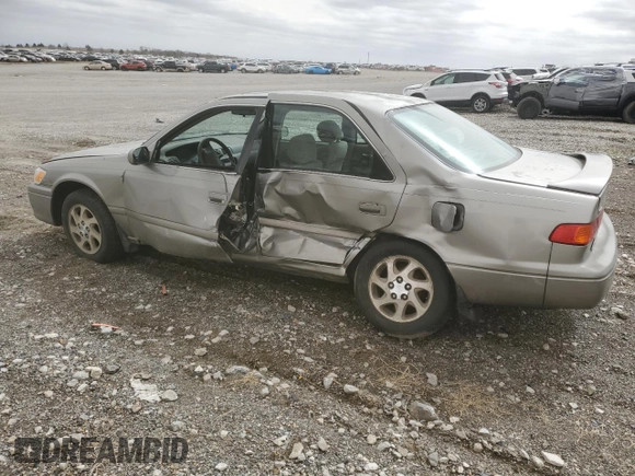2000 Toyota Camry CE with VIN JT2BG22K6Y0471945, listed as a Copart auction lot 48932715 with Not Provided miles and Salvage Title. Bid and sale history available at DreamBid. Image 2.