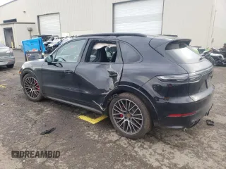 2021 Porsche Cayenne GTS z VIN WP1AG2AY5MDA34108, wystawiony jako Copart lot #36510403 z przebiegiem Nie podano mil oraz . Historia ofert i sprzedaży dostępna na DreamBid. Obrazek 2.