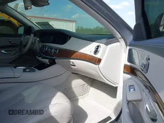2015 Mercedes-Benz S 550 z VIN WDDUG8CB6FA130429, wystawiony jako IAAI lot #42078993 z przebiegiem 122 852 mil mil oraz . Historia ofert i sprzedaży dostępna na DreamBid. Obrazek 5.