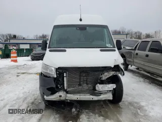 2021 Freightliner Sprinter z VIN W2Y40CHY4MT068916, wystawiony jako Copart lot #45091765 z przebiegiem 89 822 mil mil oraz Szkody całkowita. Historia ofert i sprzedaży dostępna na DreamBid. Obrazek 5.