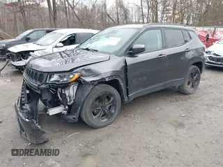 2020 Jeep Compass Latitude with VIN 3C4NJDBB5LT209864, listed as a IAAI auction lot 41793397 with 95,018 mi miles and . Bid and sale history available at DreamBid. Image 17.