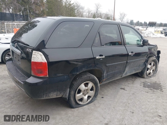 2005 Acura MDX with VIN 2HNYD18225H523777, listed as a IAAI auction lot 41549832 with 204,964 mi miles. Bid and sale history available at carsss.com. Image 4.