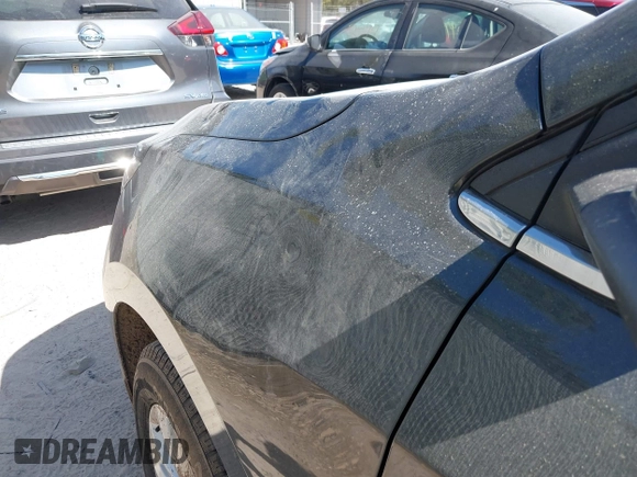 2018 Chevrolet Equinox LT z VIN 2GNAXSEV5J6207807, wystawiony jako IAAI lot #42224888 z przebiegiem 77 435 mil mil oraz . Historia ofert i sprzedaży dostępna na DreamBid. Obrazek 20.