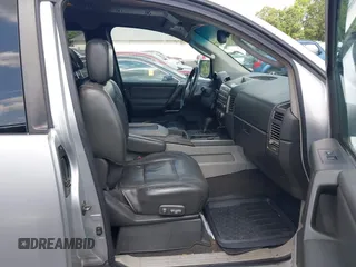 2004 Nissan Titan SE с VIN 1N6AA06A54N573032, выставлен на аукционе IAAI как лот 42479522 с пробегом 335 748 миль миль и . История ставок и продаж доступна на DreamBid. Изображение 5.